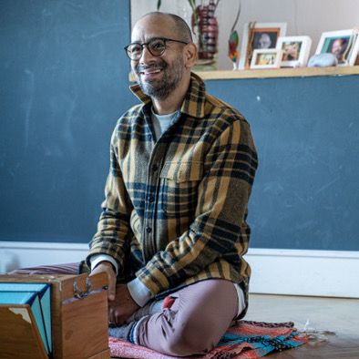 juan_sierra_jivamukti_yoga