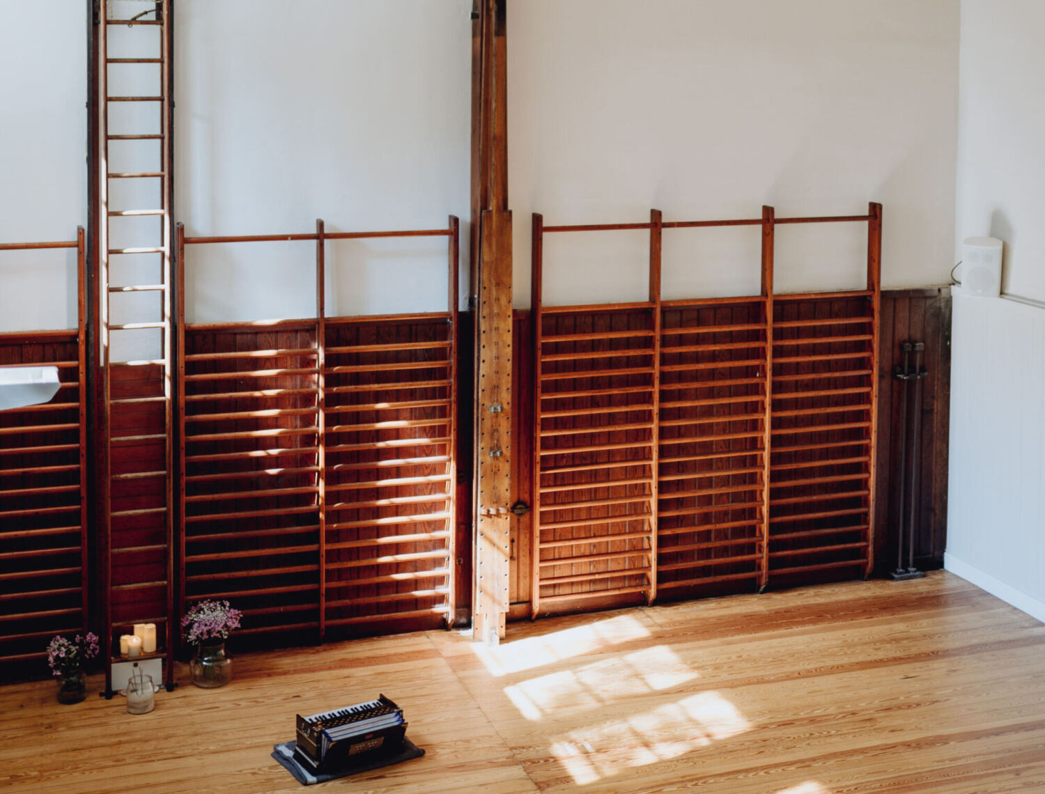 Studio Mittelweg Roots Yoga Hamburg Jivamukti